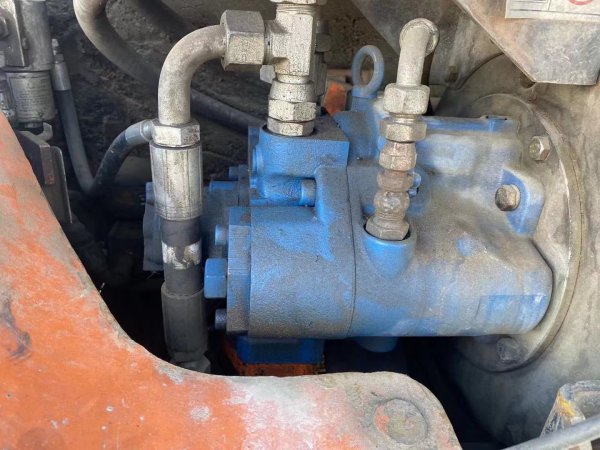 斗山DX80履帶式挖掘機