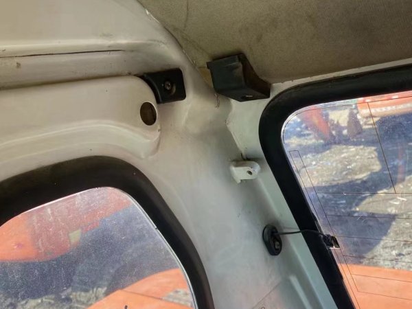 斗山DX80履帶式挖掘機