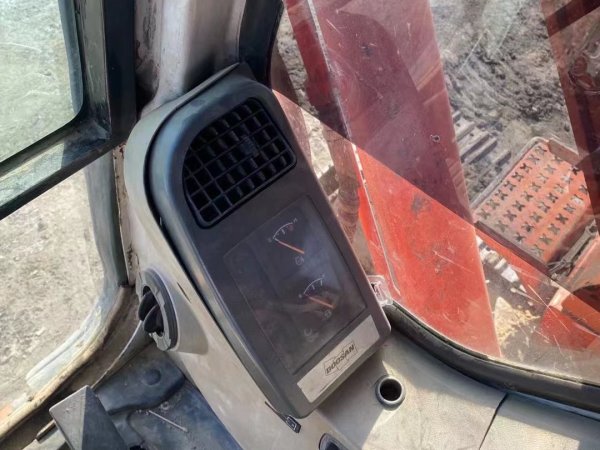 斗山DX80履帶式挖掘機