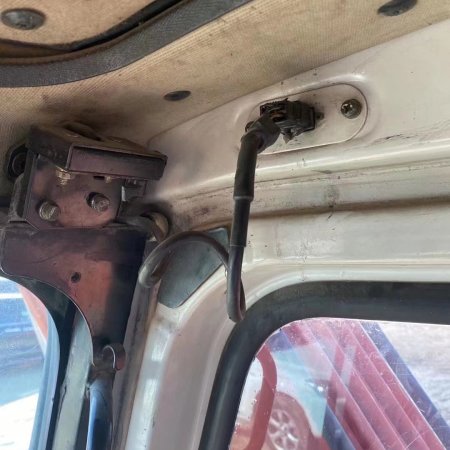 斗山DX80履带式挖掘机