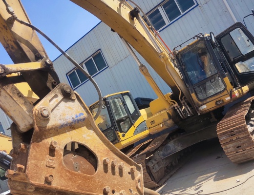 中联重科ZE360E履带式挖掘机