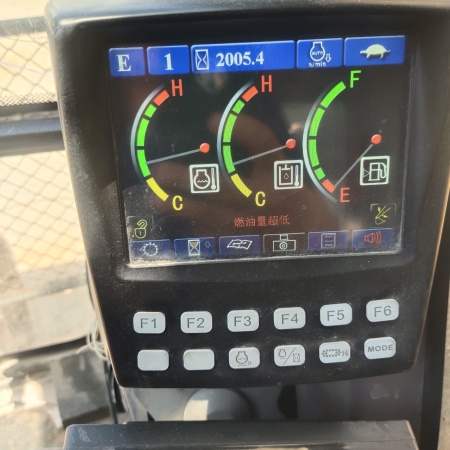 中联重科ZE360E履带式挖掘机