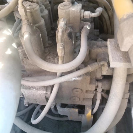 中联重科ZE360E履带式挖掘机