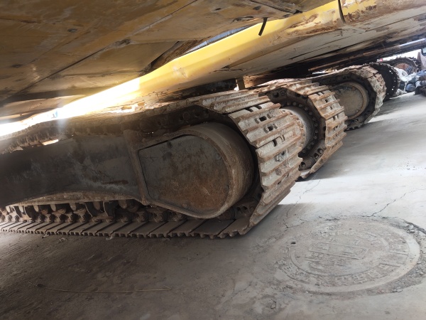 中聯(lián)重科ZE360E履帶式挖掘機(jī)