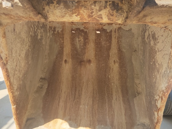 中聯(lián)重科ZE360E履帶式挖掘機