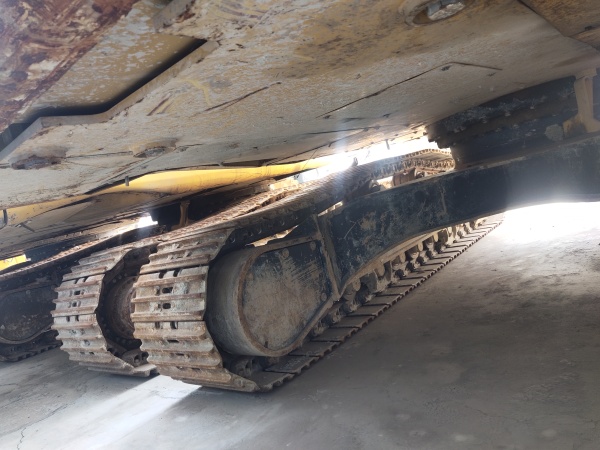 中聯(lián)重科ZE360E履帶式挖掘機