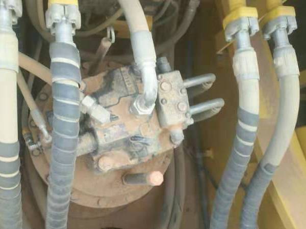 中聯(lián)重科ZE360E履帶式挖掘機