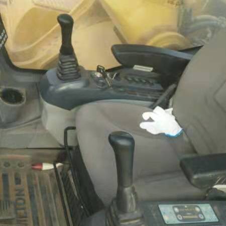 中联重科ZE360E履带式挖掘机