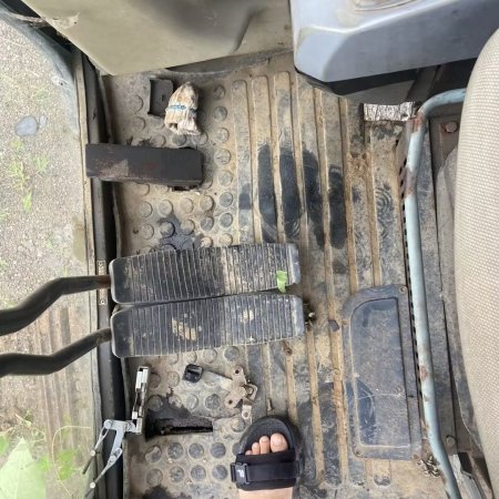 中联重科ZE80E-1履带式挖掘机