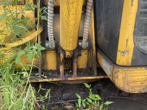 中聯(lián)重科ZE80E-1履帶式挖掘機(jī)