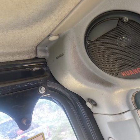 中联重科ZE80E-1履带式挖掘机