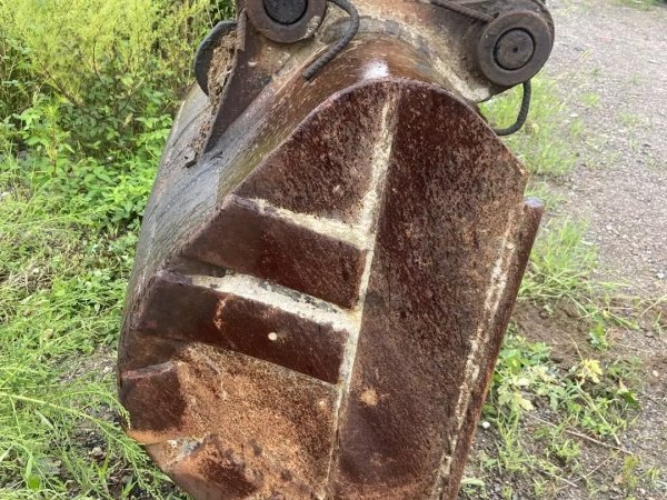 中聯(lián)重科ZE80E-1履帶式挖掘機(jī)