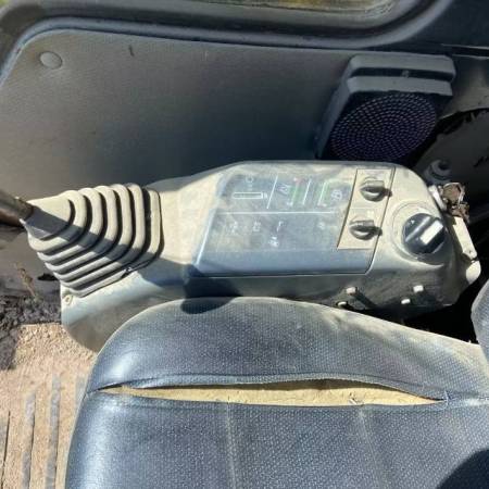 小松PC60履带式挖掘机