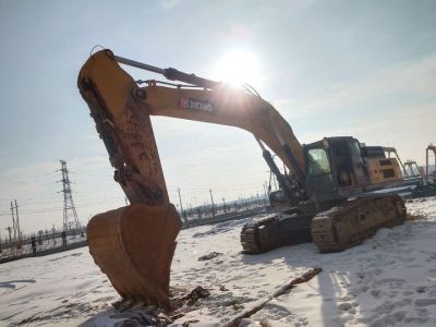 徐工XE550DK履帶式挖掘機