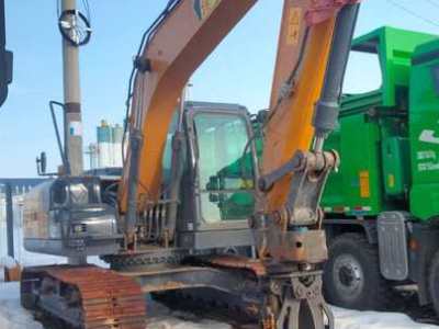 徐工XE155D履帶式挖掘機(jī)