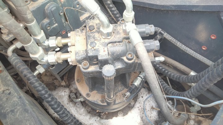 徐工XE155D履帶式挖掘機(jī)