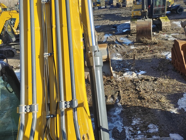 徐工XE245DK履帶式挖掘機(jī)