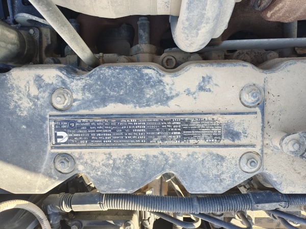 徐工XE245DK履帶式挖掘機(jī)