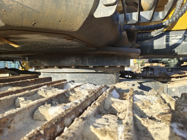 徐工XE245DK履帶式挖掘機(jī)