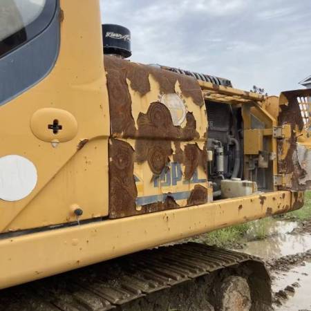 柳工CLG923履带式挖掘机