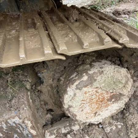 柳工CLG923履带式挖掘机