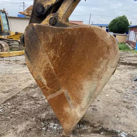 柳工CLG923履带式挖掘机