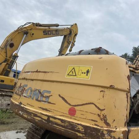 柳工CLG923履带式挖掘机