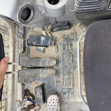 柳工CLG923履带式挖掘机