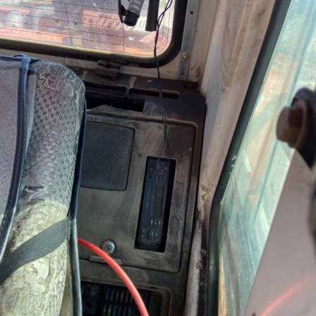 斗山DH220-7履带式挖掘机