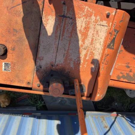 斗山DH220-7履带式挖掘机