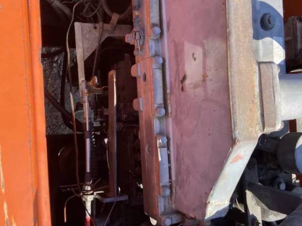 斗山DH220-7履帶式挖掘機(jī)