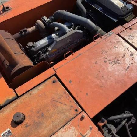 斗山DH220-7履带式挖掘机