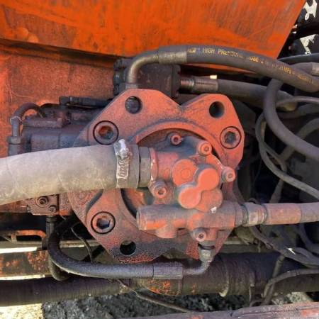 斗山DH220-7履带式挖掘机