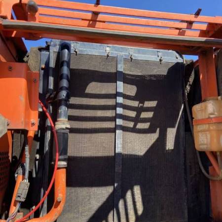 斗山DH220-7履带式挖掘机