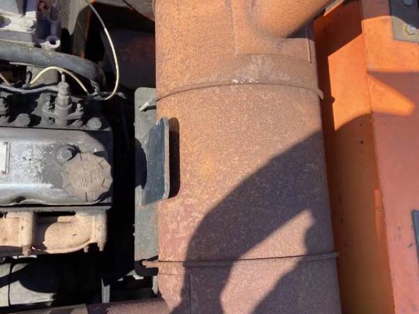 斗山DH220-7履帶式挖掘機(jī)