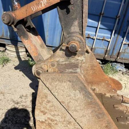 斗山DH220-7履带式挖掘机