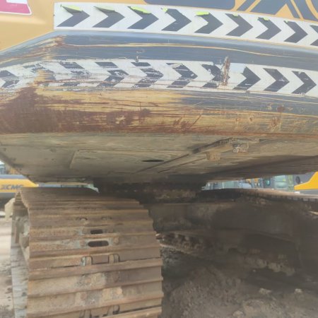 徐工XE205DA履带式挖掘机