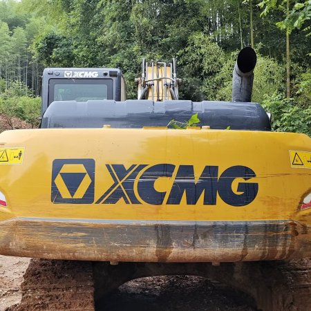 徐工XE215DA履带式挖掘机