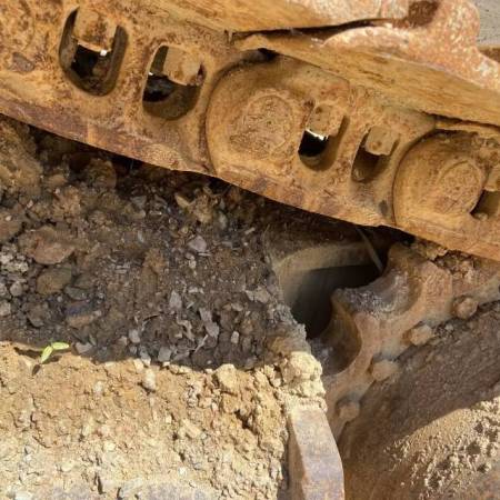 现代R450LC-5履带式挖掘机