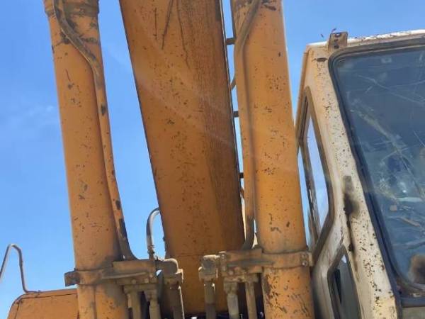 現(xiàn)代R450LC-5履帶式挖掘機(jī)