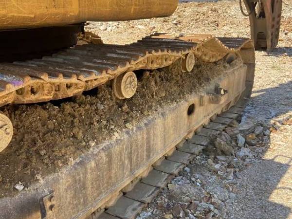 現(xiàn)代R450LC-5履帶式挖掘機(jī)