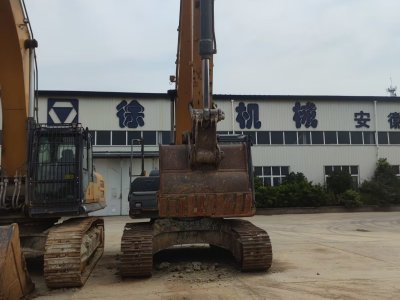 徐工XE215DA履帶式挖掘機