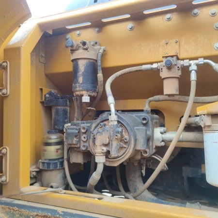 徐工XE215DA履带式挖掘机