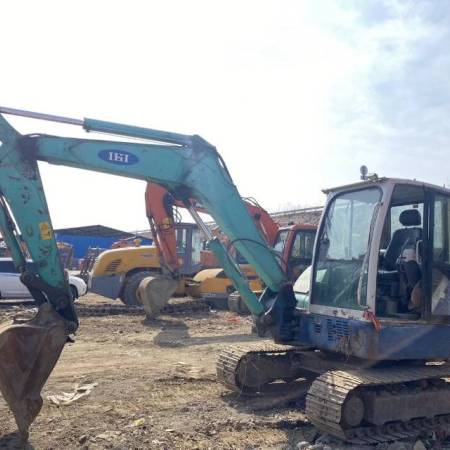 石川岛IHI80NS履带式挖掘机