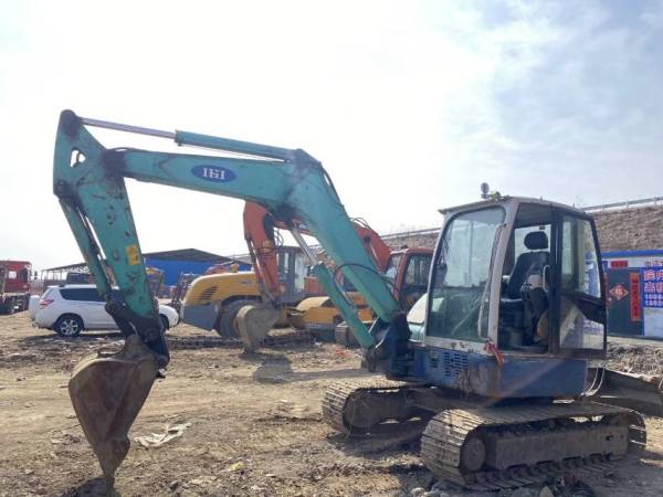 石川島IHI80NS履帶式挖掘機(jī)