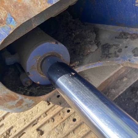 石川岛IHI80NS履带式挖掘机