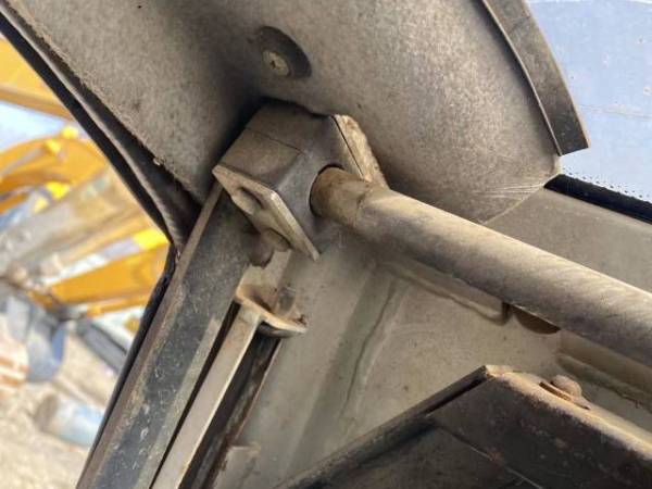 石川島IHI80NS履帶式挖掘機(jī)