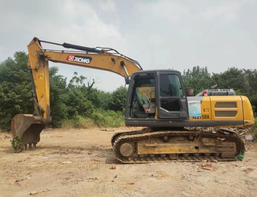 徐工XE215DA履带式挖掘机