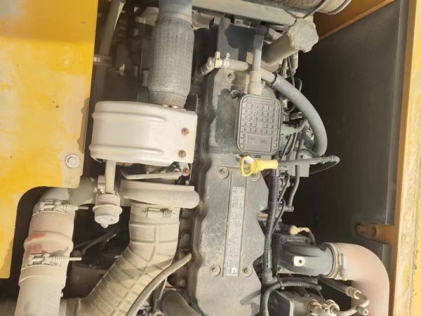 徐工XE215DA履帶式挖掘機(jī)