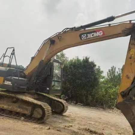 徐工XE215DA履带式挖掘机